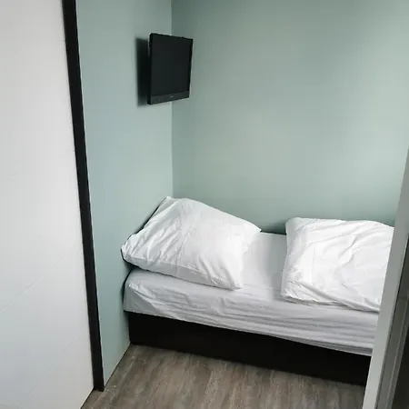 Yo!apartments Kotwicznikow *